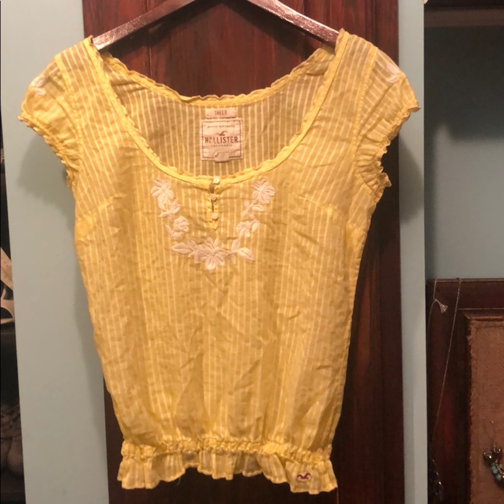 Hollister shirt